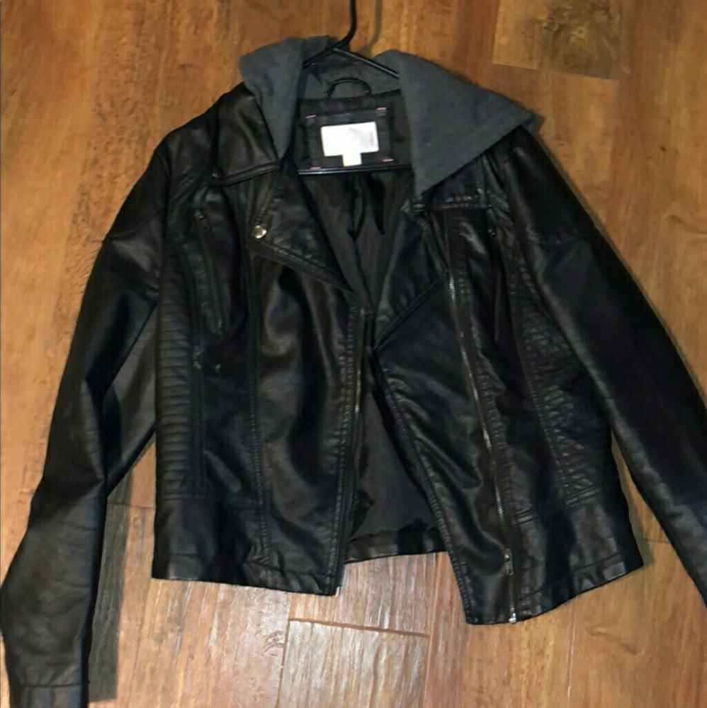 Xhilaration faux leather jacket like new sz xl
